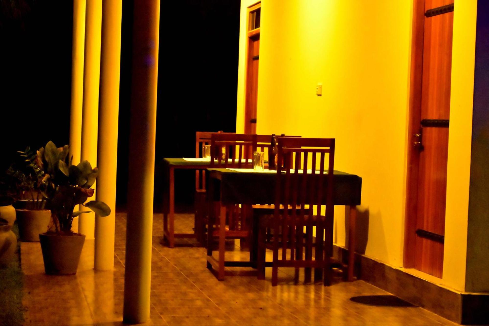 Lake Forest Lodge Udawalawe Exterior foto